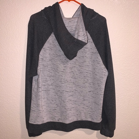 Grey and white zip up hoodie - Picture 6 of 8